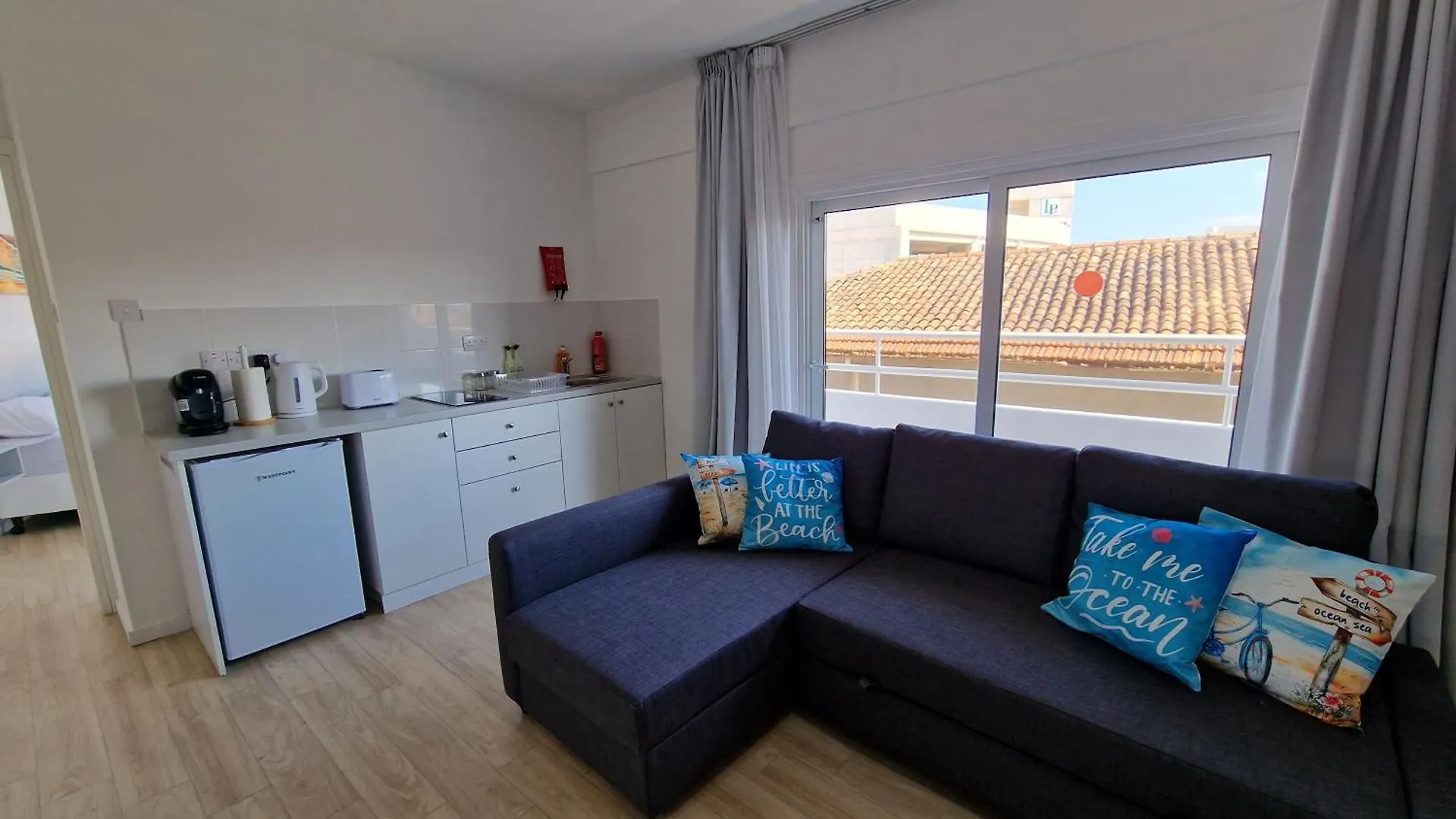 Apartment Kitieos Central Apts 100M From Finikoudes Beach Larnaca